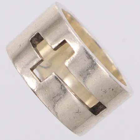 Ring kors design Efva Attling, stl:17, bredd 12mm, 925/1000 silver Vikt: 13,3 g