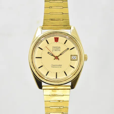 Herrur Omega Seamaster Electronic 300Hz guld på stål,  chronometer, quartz, boett Ø36 mm, länk i metall/doublé, gravyr på boett, batteribyte behövs, inga tillbehör.