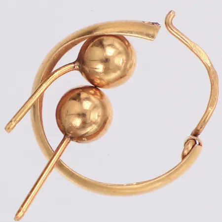 3 Örhängen, buckliga, 18K  Vikt: 1,1 g