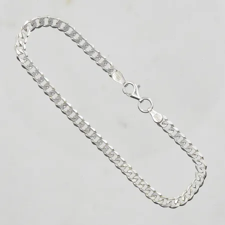 Armband Pansar GHA längd 18½ cm bredd 4 mm, silver 925/1000. Vikt: 3,8 g