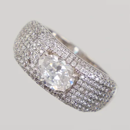 Ring med vita stenar stl:19, bredd 3-9mm, stenar saknas, 925/1000 silver  Vikt: 4,8 g