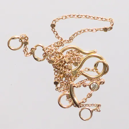 Diverse guld defekt, 18K  Vikt: 1,4 g