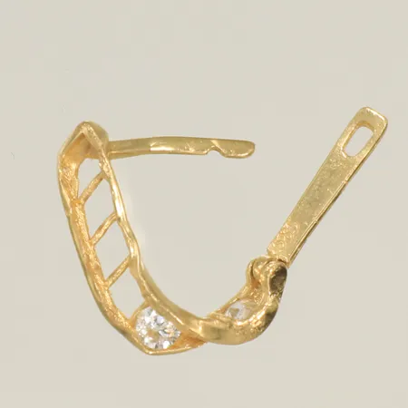 Udda örhänge med vita stenar defekt, 14K, 0,4g Vikt: 0,4 g