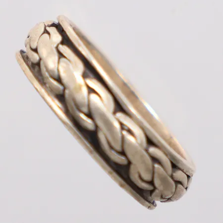Ring snurrbar silver 925/1000 Guldfynd stl:19½ Vikt: 8,3 g