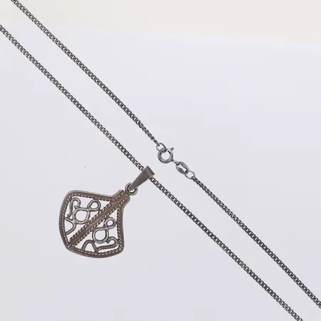 Kedja Pansar, längd 71cm, bredd 1,9mm, Hänge design Marma Guld, Alunda, 925/1000 silver Vikt: 12,6 g