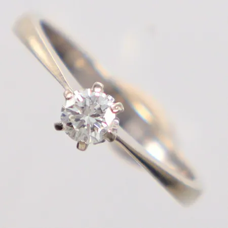 Ring diamant 0,27ct W/SI vitguld stl: 17¼  Vikt: 2,5 g