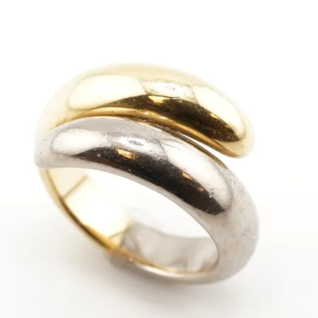 Ring vit/gulguld, stl 17½(55), bredd 11mm, 18k Vikt: 14,7 g