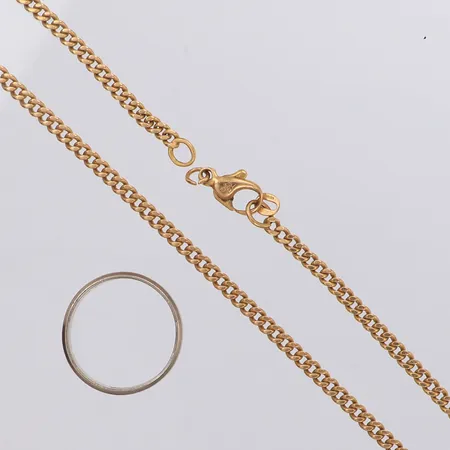 Ring stl:18¼, bredd 5mm, gravyr, repor, vitguld, kedja Pansar, längd 55,5cm, defekt lås, 18K Vikt: 22,2 g