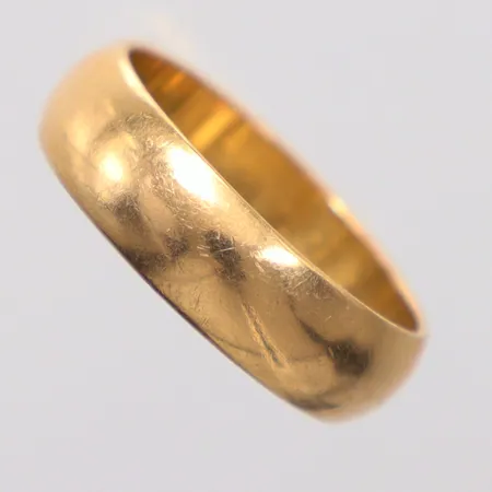Ring stl 19, gravyr, 18K Vikt: 6,7 g