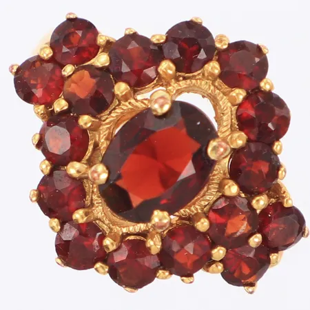 Ring med granater stl:17¼, bredd 18mm, förgyllt, 925/1000 silver Vikt: 5,3 g