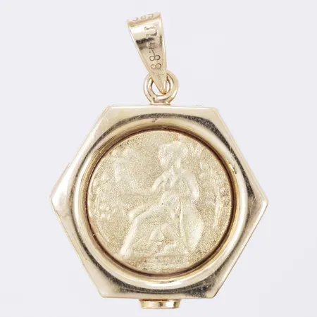 Hänge längd: ca 2,5cm bredd. ca 18mm 14K  Vikt: 2,8 g