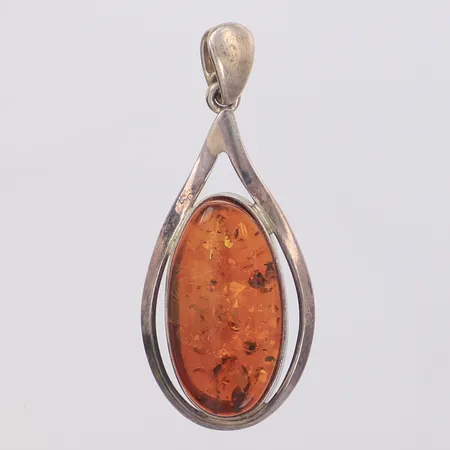 Hänge med bärnsten, längd 52,8mm, bred 22,1mm, silver 925/1000 Vikt: 7,8 g