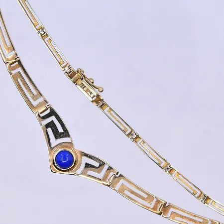 Collier längd 41,5 cm, bredd 3-8 mm 14K. Vikt: 13,8 g