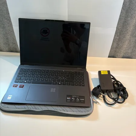 Laptop, Processor AMD Ryzen AI 7 350w, Ram 16,0 GB, Grafikkort AMD Radeon 860M Graphics, Windows 11 Home, Swift Go 16 AI, S/N: NXJCRED007522268D97600, med laddare och sleeve Skickas med postpaket.