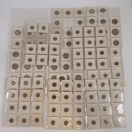 Mynt 25 st 1 kronor 80%,5 st 1 kronor 40%,2 kronor 3 st 40%,50 öre 9 st 80%,50 öre 2 st 40%,25 öre 18 st 80%,25 öre 13 st 40%,10 öre 43 st 40%,1 krona 1 st Norge 80%. Vikt: 0 g