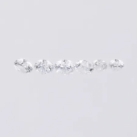 Lösa diamanter ca 2 x 0,04ct 1 x 0,07ct 2 x 0,08ct 1 x 0,09ct TW-W/VS-Si Vikt: 0 g