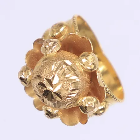 Ring stl:16½ bredd 3-19mm 21K  Vikt: 4,8 g