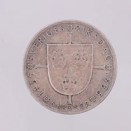Mynt Gustaf V Sveriges riksdag 500 år 1435-1935, nominellt värde 5kr, silver 900/1000 Vikt: 25 g