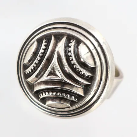 Ring med motiv, stl:17¼, 5-21mm, 1939, 925/1000 Vikt: 8,9 g