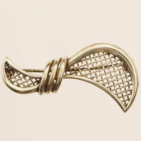 Brosch längd 42mm, bredd 19,5mm, 925/1000 silver  Vikt: 4,6 g