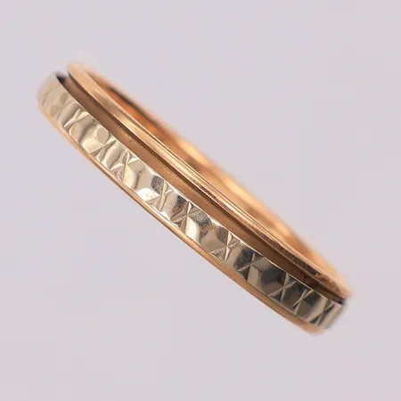 Ring lös vitguldsdetalj, gravyr, 18K Vikt: 3,8 g