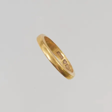 Ring stl:17¼ bredd 3mm gravyr 23K 4,7g.