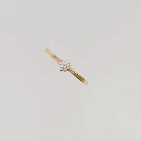 Ring med diamant 0,20ct stl:19 bredd 5mm Guldfynd 18K 3,3g.