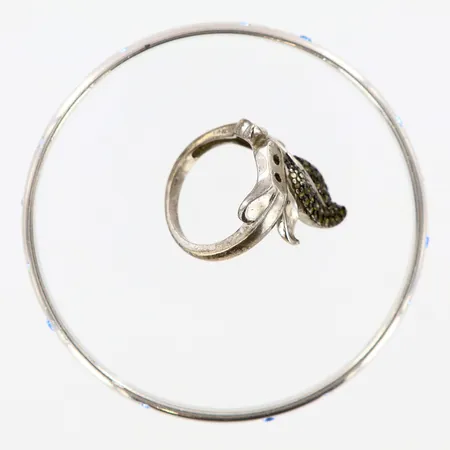 Armring Ø61mm Ring stl:17½ med stenar, defekta stenar saknas, silver 925/1000 Vikt: 27,4 g