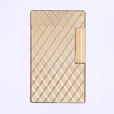 Tändare St Dupont Paris, snr: Y76Y40 58x35mm, gulmetall, ej funktionstestad, inga tillbehör