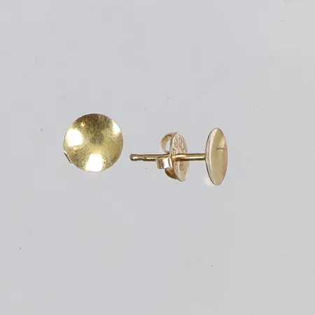Ett par Örhängen Ø6mm ESM 18K Vikt: 0,7 g