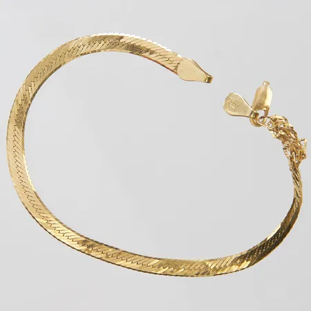Armband skadat 18K Vikt: 4,8 g
