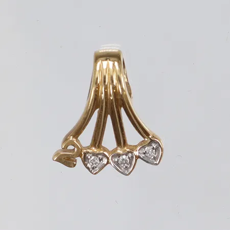 Hänge med diamanter totalt ca 3 x 0,01ct,18K  Vikt: 1,4 g