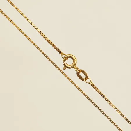 Kedja Venezia längd 38cm, bredd 0,8mm, 9K  Vikt: 1,6 g