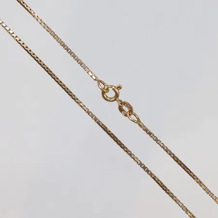 Halskedja Venezia längd 38cm, bredd 1mm, 18K  Vikt: 4 g