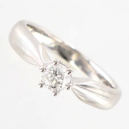 Ring vitguld med diamant 0,30ct H/SI, stjärnringen, modell Bellatrix, stl 16½, med certifikat, 18K Vikt: 4,4 g