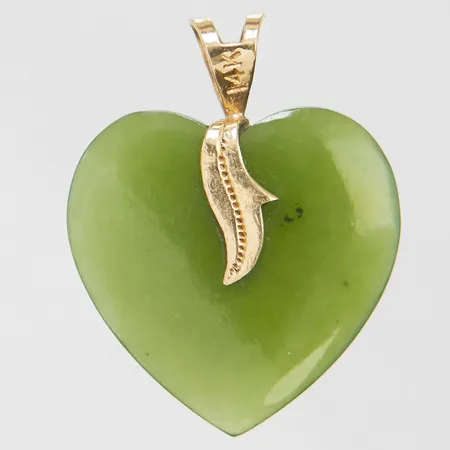 Hänge hjärta i nefrit 25,5x20mm, 14K Vikt: 2,7 g