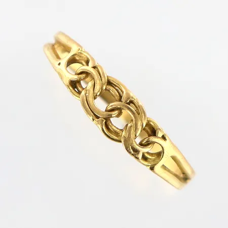 Ring Bismarck stl:16¼, bredd: 2-4mm, 18K  Vikt: 1,1 g