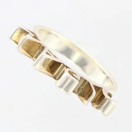 Ring Efva Attling Magic, stl: 17¾, bredd ca4mm, etui, silver 925/1000 Vikt: 5 g