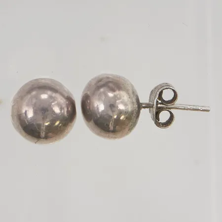 Ett par örhängen Ø10mm 925/1000 Silver 2,2g.