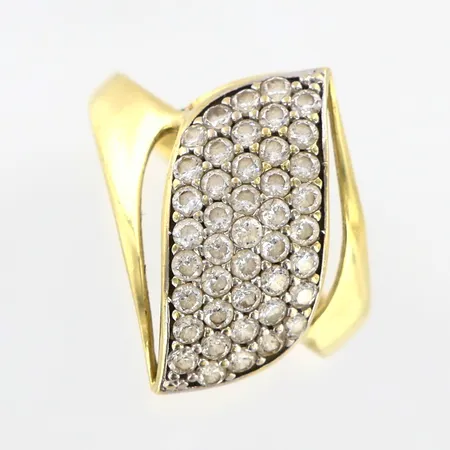 Ring med stenar stl:17½, bredd framtill ca 19mm, 14K Vikt: 2,4 g