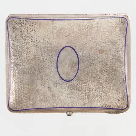 Cigarettetui 93x74mm blå sten, skadad blå emaljdekor, 830/1000 Silver 135,0g.
