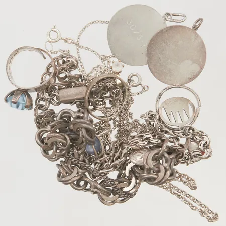 Diverse silver delvis defekt 830-925/1000 Silver 71,5g.