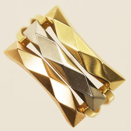 Ring tretonad, stl 16¾, bredd 12,2mm, 18K  Vikt: 3,6 g