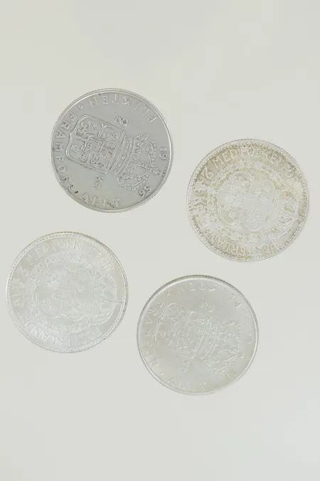 Silvermynt 2kr:40/80% 57,87 gr:netto 35,2 gr Vikt: 57,9 g