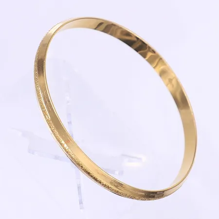 Armring frostad dekor Ø60mm bredd 6mm 21K Vikt: 10,9 g