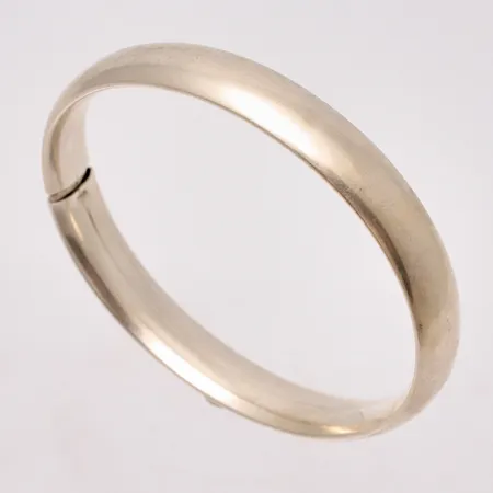  Armring 19cm, bredd 9,9mm, silver 830/1000, öppning åt sidan, 18,47g.