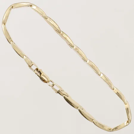 Armband längd 19cm bredd 4mm 14K Vikt: 5,5 g