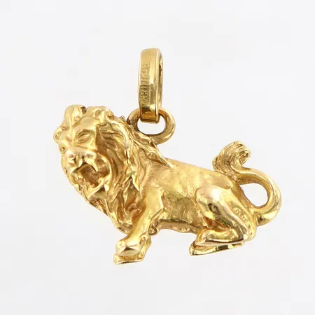 Ett hänge lejon, ca14x19mm, BEH Bengt Hallberg Guldsmeds AB, 18K Vikt: 7,6 g