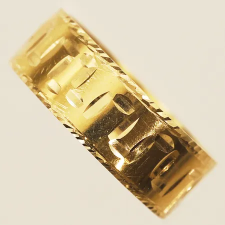 Ring med dekor, stl:15¾, bredd 6,1mm, 18K Vikt: 3,8 g