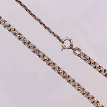 Kedja längd 41cm bredd ca 3,2mm, silver 830/1000 Vikt: 11,5 g